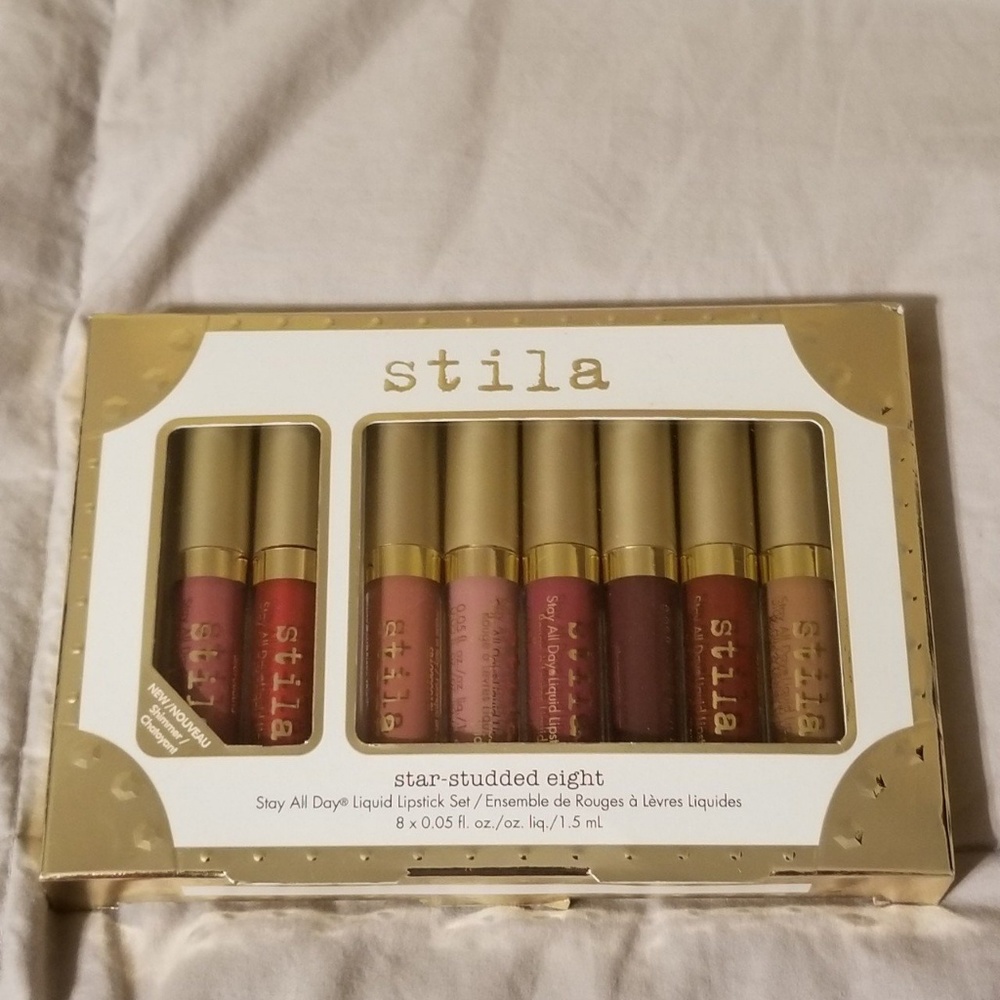 Stila star studded eight Stay All Day Set